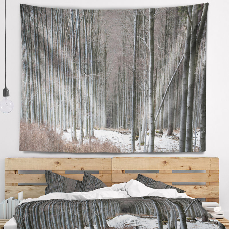 Tapisserie forêt d'hiver avec arbres épais, H 32 po x l 39 po