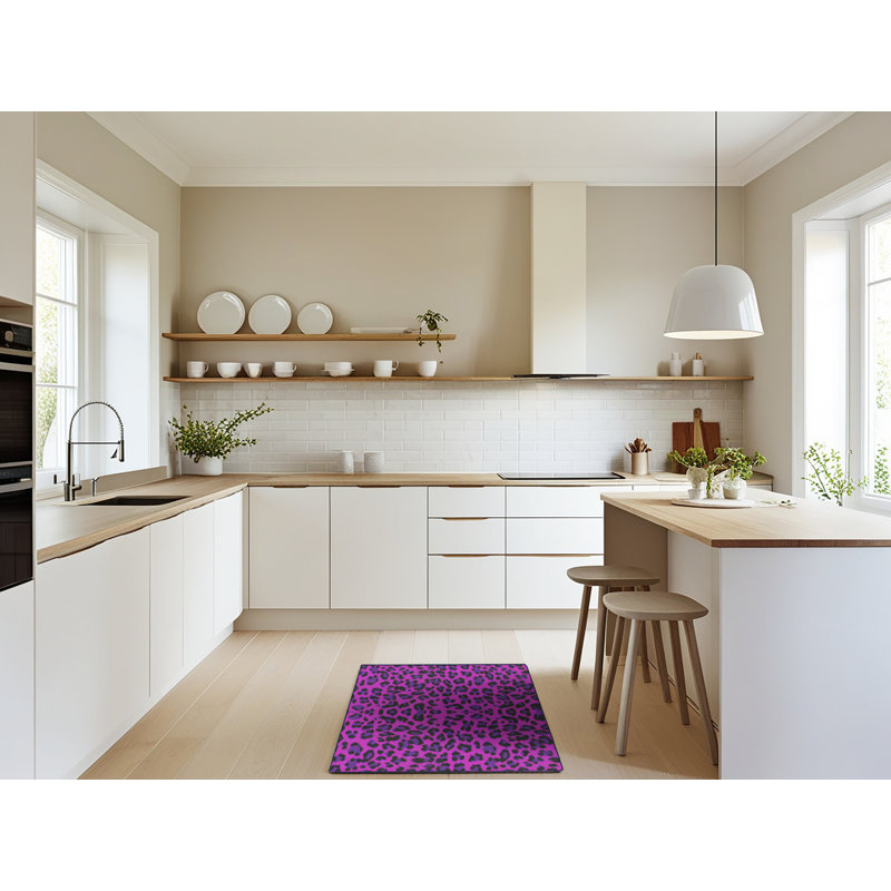 Tapis rose à imprimé animal, Rectangle 2 pi x 4 pi