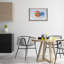 Burger sur plaque, toile flottante brune encadrée par Wild Apple-232778947-232778951