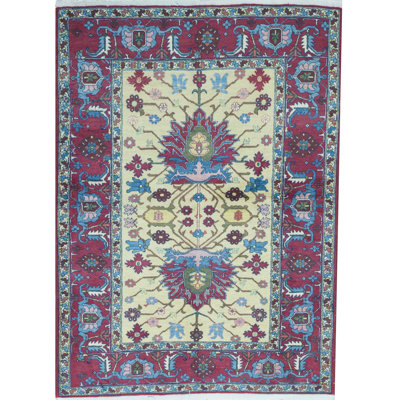 Tapis rouge noué à la main de haute qualité
