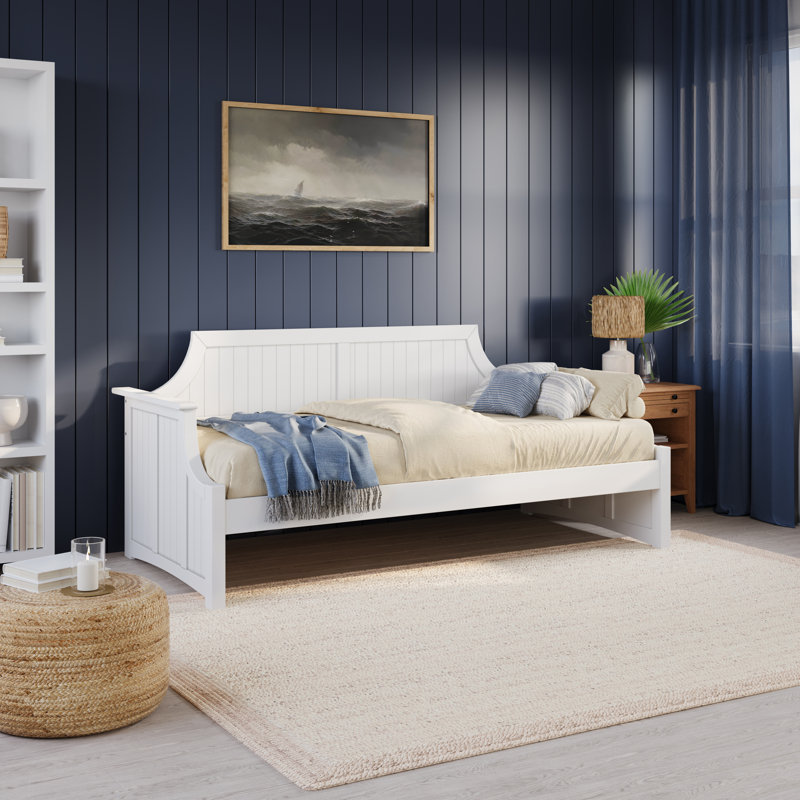 Antavious Solid Wood Daybed , White