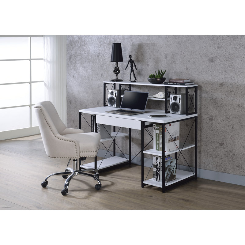Bureau d'écriture blanc, Blanc