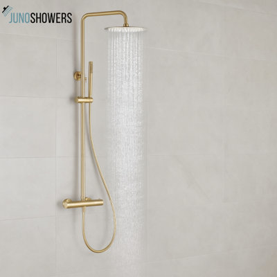 Wall-mounted bathroom faucet with smooth lever control and polished finish
