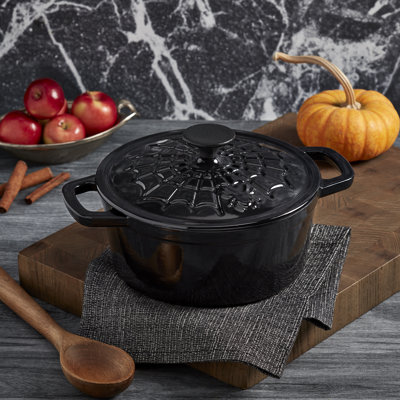 Smith And Clark Holiday Kitchen 3 Quarts Cast Aluminum Round Dutch Oven