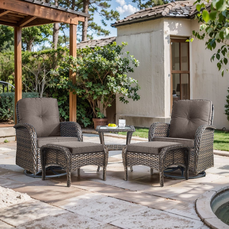 Ensemble de conversation de patio en osier 5 pièces Aristil avec fauteuil pivotant et repose-pieds Aristil, Gris