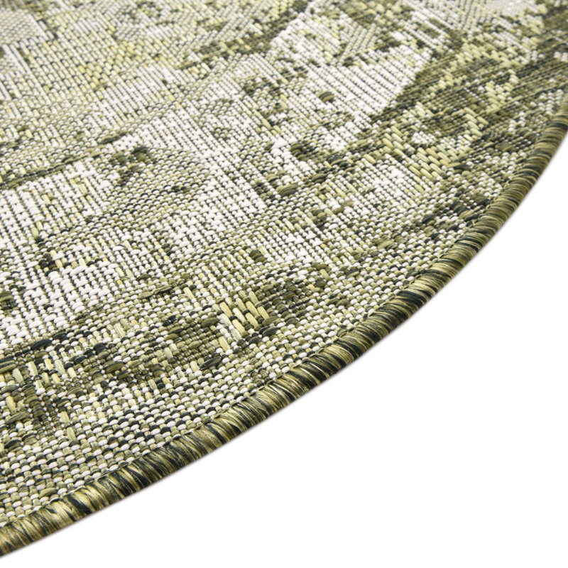 Valerie Oriental Indoor / Outdoor Rug, Oval 3'1" x 5'3"