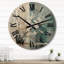 Horloge murale Subtle Serenity II - Collages abstraits surdimensionnés-199474890