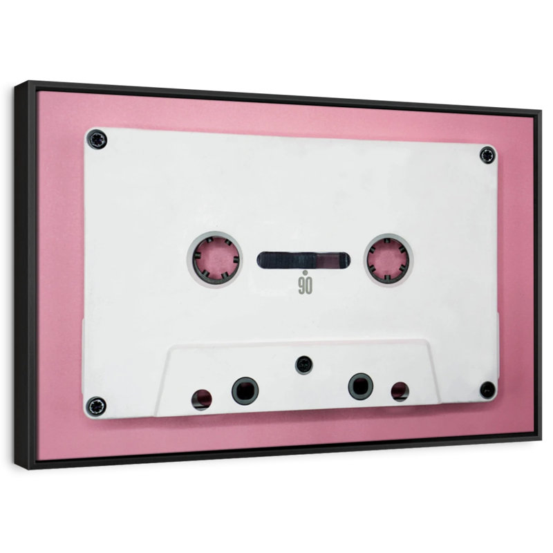 «White Cassette Tape», reproduction sur toile, H 17 po x l 25 po