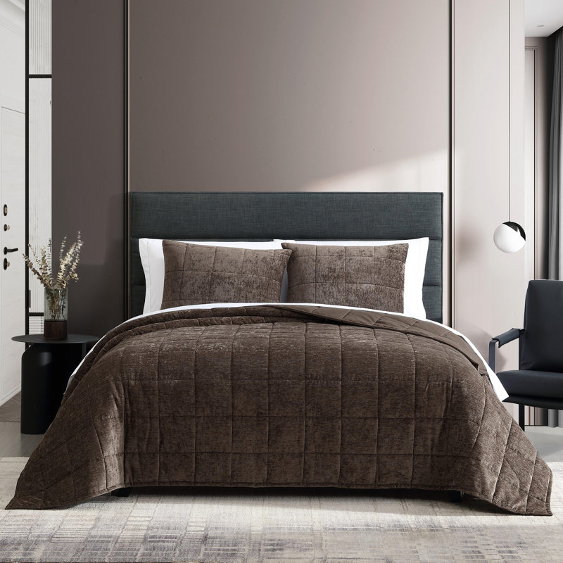 Vera Wang Chenille Box Solid Reversible Quilt Set, Chocolate Brown, King Quilt + 2 King Pillowcases