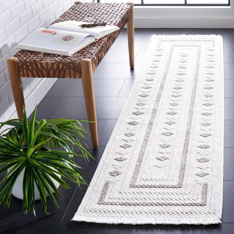 Tapis gris tissé à la machine à motif géométrique, Tapis de couloir 2 pi x 8 pi
