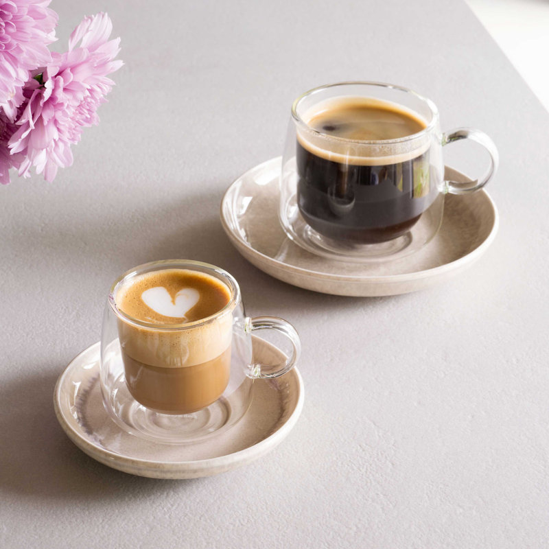 Villeroy & Boch Artesano Hot & Cold Beverages Coffee Glass, Set of 2 Glasses, Double-Walled Glasses for Cold and Hot Beverages, 9 oz, Borosilicate Glass, Dishwasher-Safe, Microwave-Safe