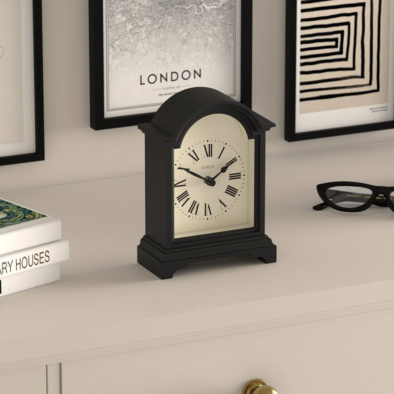 Roman Numeral Plastic / Acrylic Quartz Movement / Crystal Tabletop Clock, Black