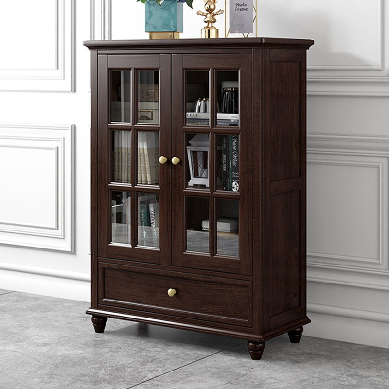 American style luxurious and retro bookcase