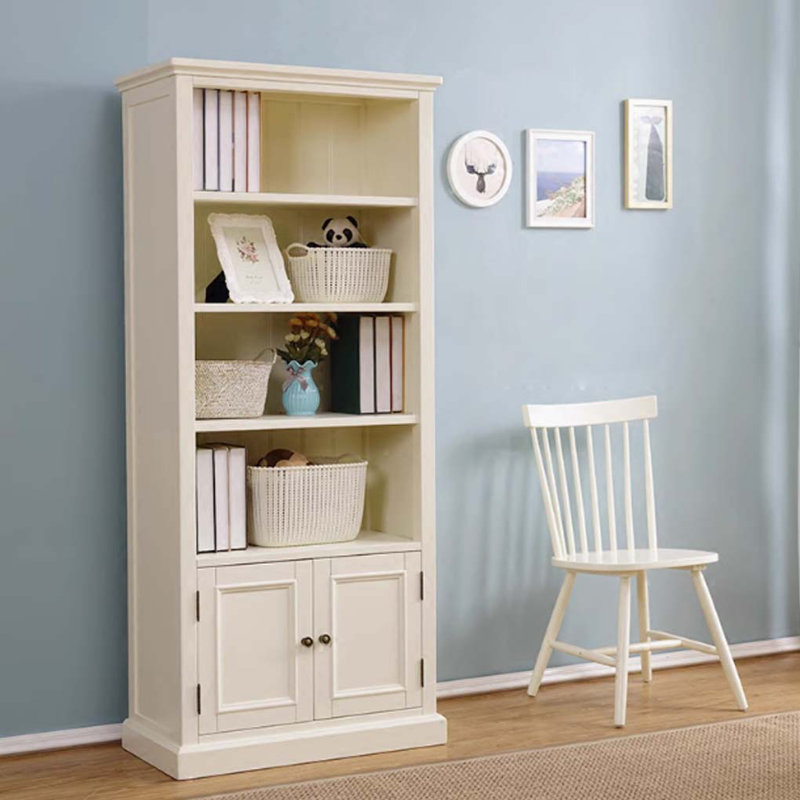 Bibliothèque en bois massif de style moderne et minimaliste