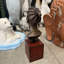 Statue de tête de femme africaine