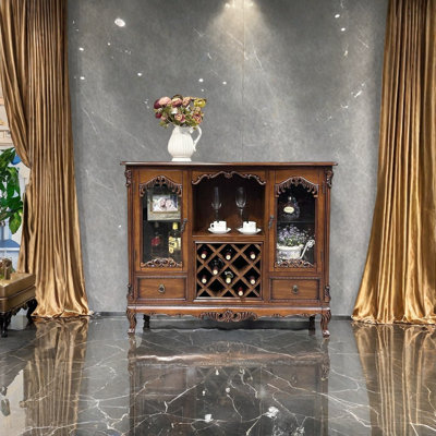 Armoire de rangement en verre