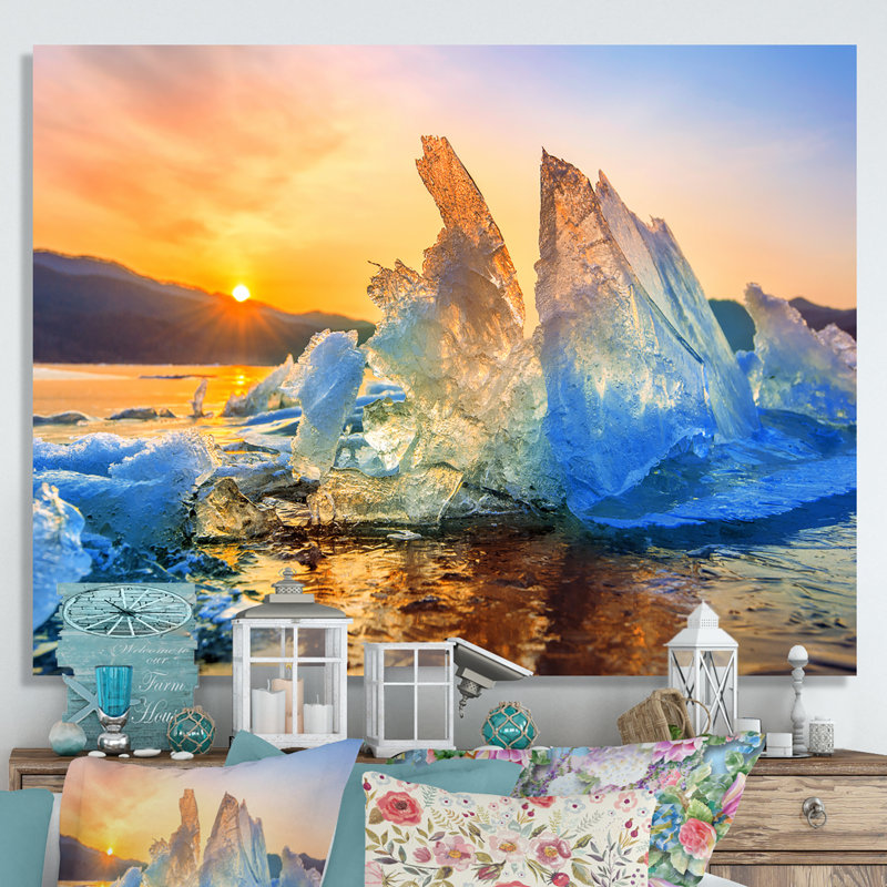 «Mini Iceberg» de l'Alaska sur toile, H 34 po x l 44 po x P 1,5 po, Toile tendue