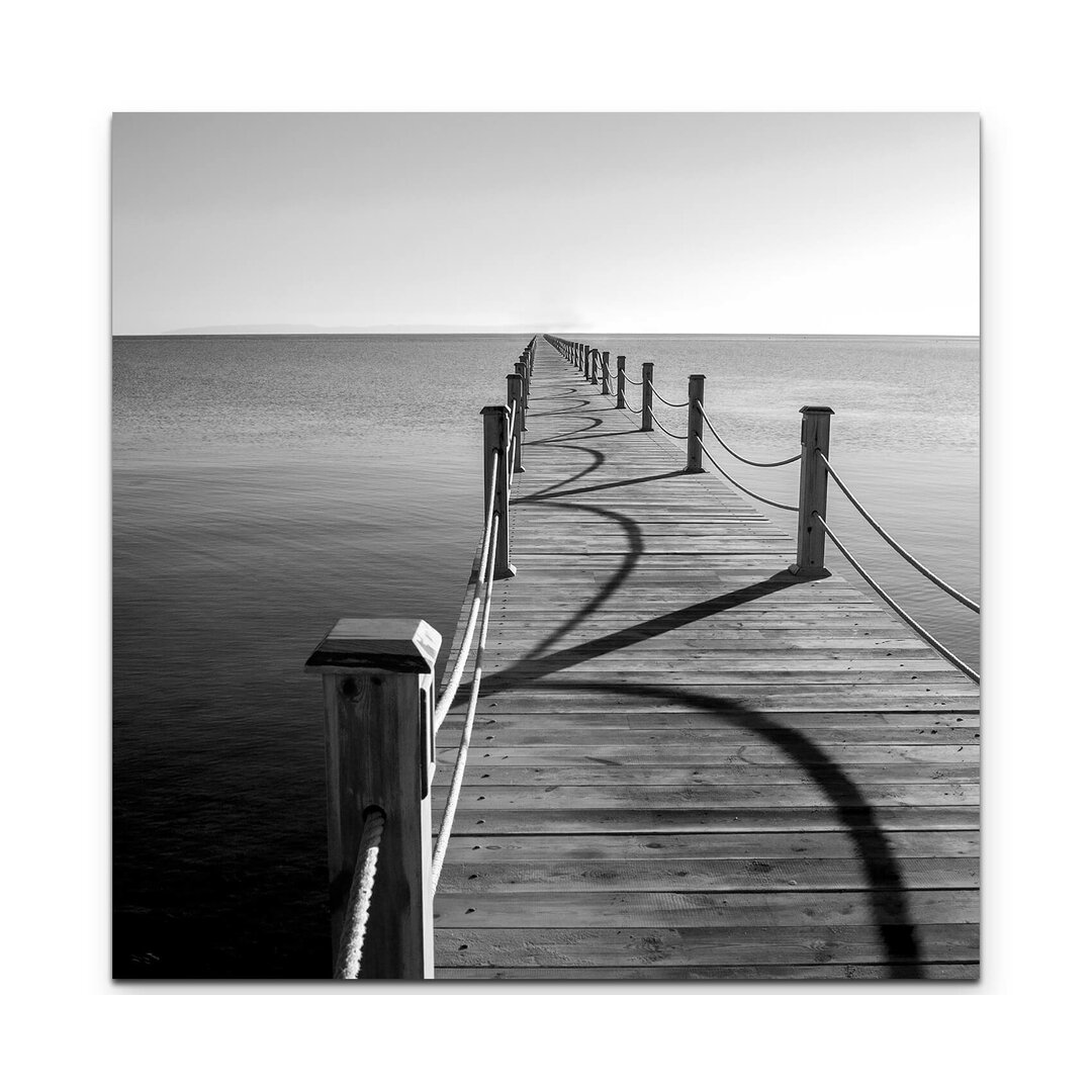 Leinwandbild Einsamer Pier bei ruhiger See