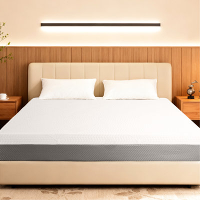 Matelas pour grand lit de 12 po, fabrication en mousse à quatre couches, respirabilité exceptionnelle, mousse ergonomique taille 4 à deux tons, rembourrage, matelas de chambre respirant et confortable