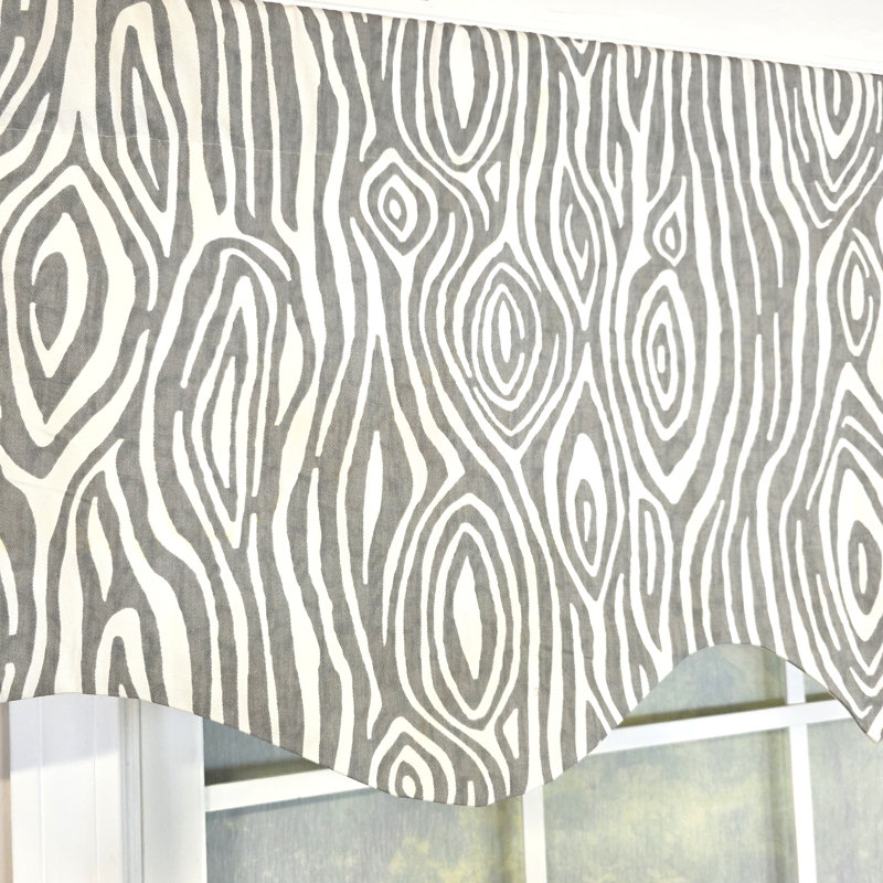 Nyx Regal Valance