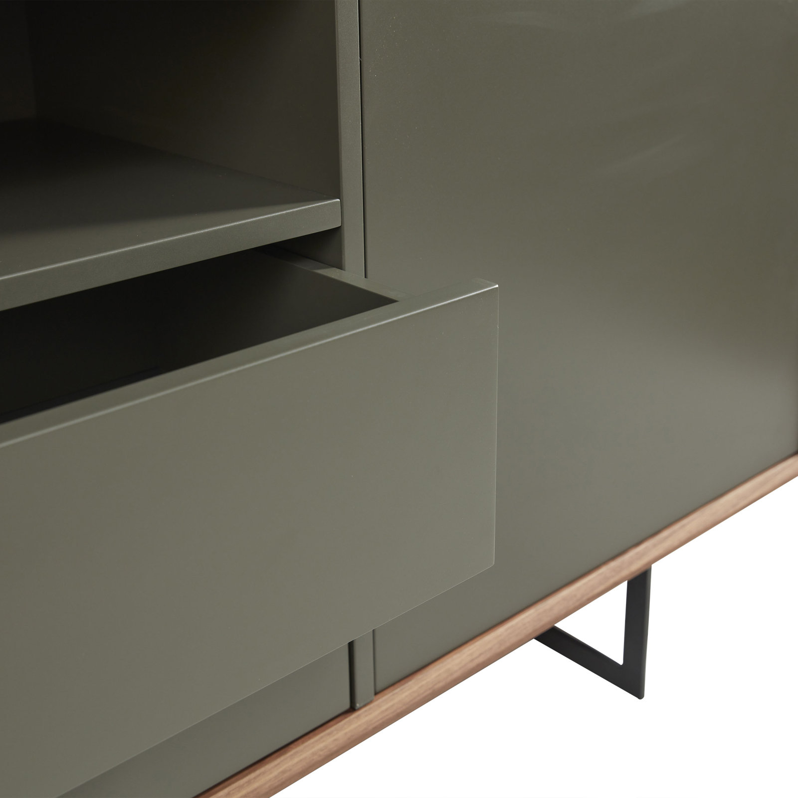 Tahoe Sideboard