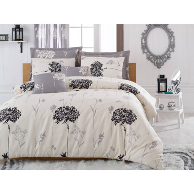 Double Quilt Cover Set, 65% Cotton/35% Polyester, Includes Duvet Cover (79 x 87 in), Flat Sheet (87 x 95 in), 2 Pillowcases (20 x 28 in) | Machine Washable, Button Closure, Stylish Grey/Beige/Black Design