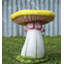 Statue simple tabouret champignon surdimensionné-284893432