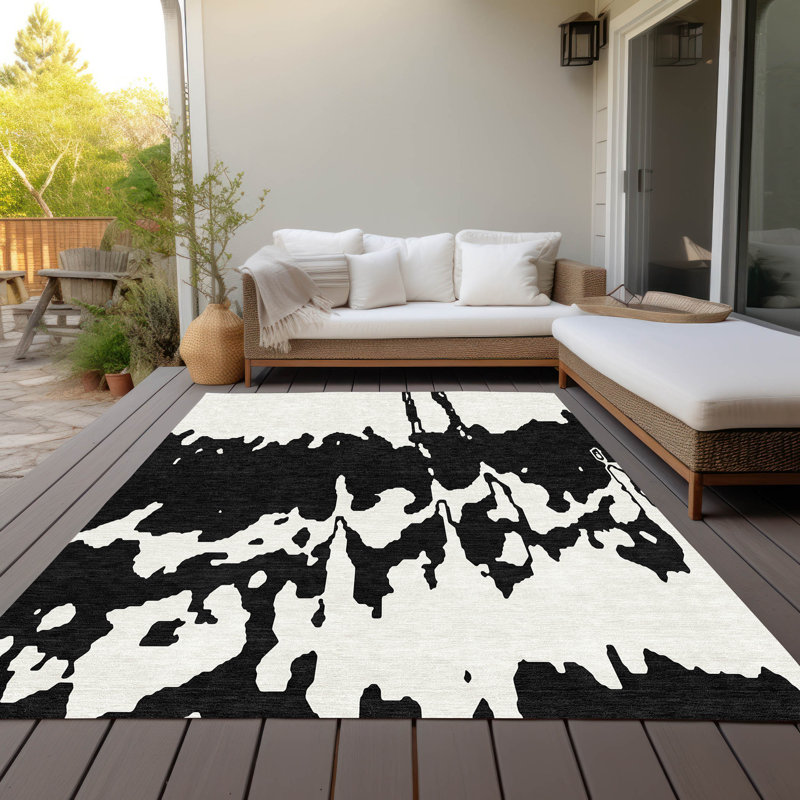  Chayden Area Rug with Non-Slip Backing, Rectangle 5' x 7'6"