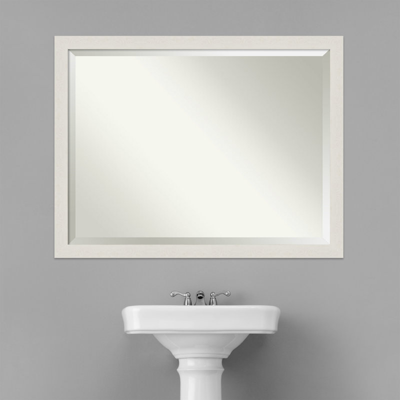 Miroir mural Akhia, 33 po x 43 po, Blanc crème vieilli