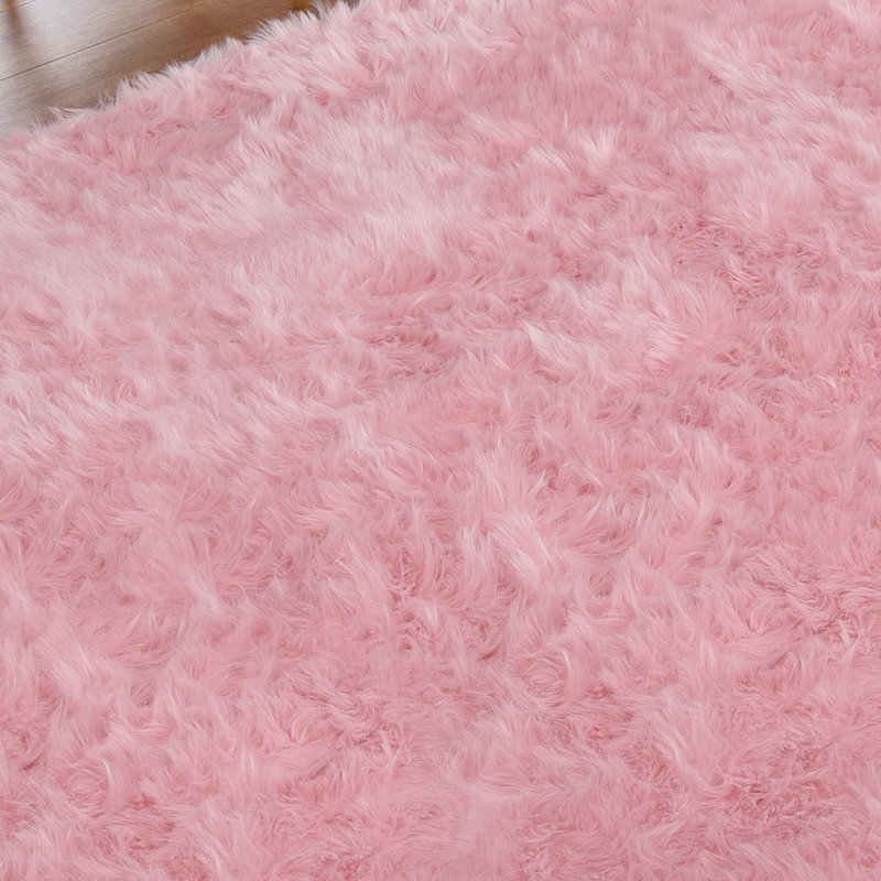 Dosie Faux Sheepskin Indoor Rug, Rectangle 6' x 9'