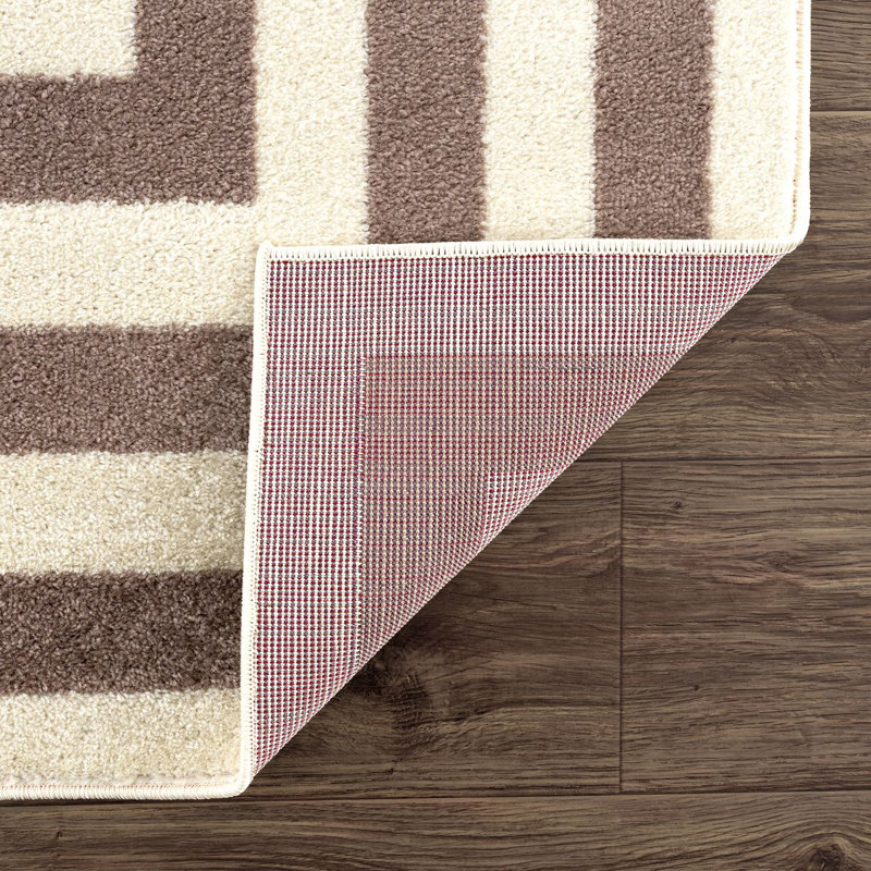 Ahmi Geometric Indoor Rug, Rectangle 6' x 9'