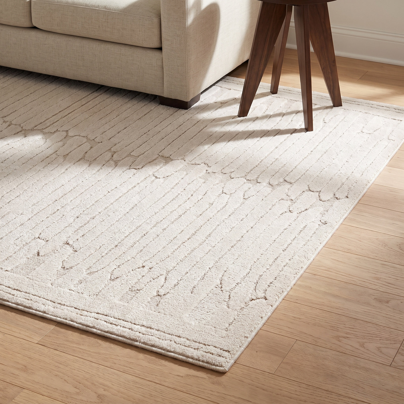 Elona Ivory Hand-Tufted Abstract Wool Rug, Rectangle 6' x 9'