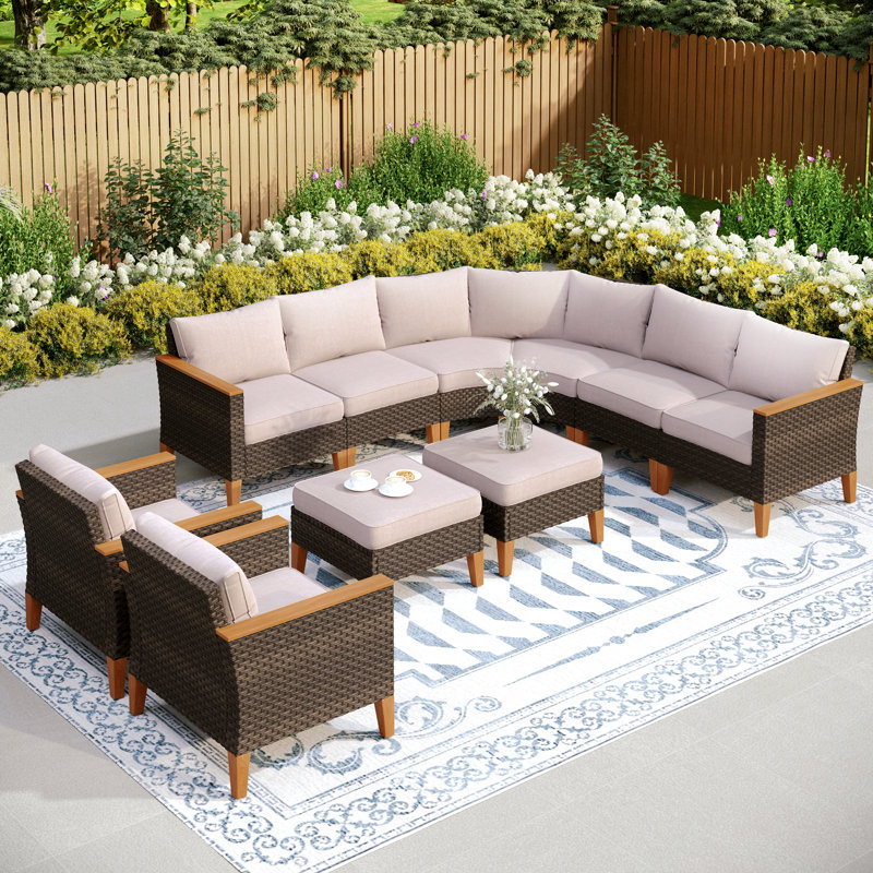Ensemble de meubles de patio en osier 9 pièces Argyri, Beige