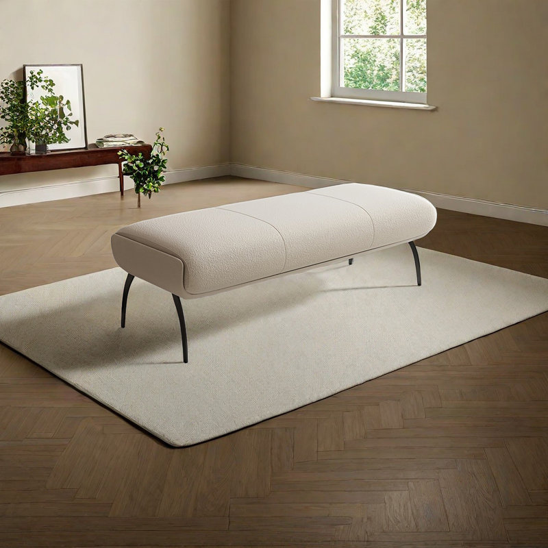 Banc rembourré Tabathe Sherpa, H 17,71 po x l 47,24 po x P 17,71 po, Blanc cassé