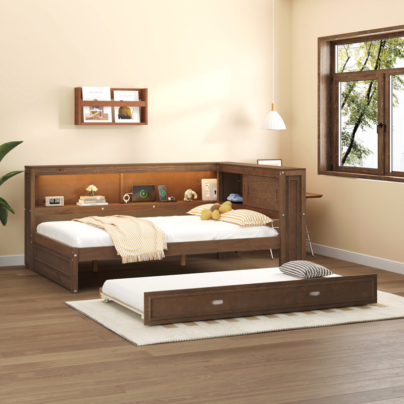 Lit de jour en bois pleine grandeur avec tablettes de rangement, USB, DEL et lit gigogne