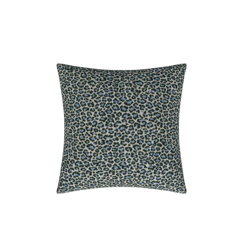 Batu Pillow Cover & Insert, Navy, 22" x 22"