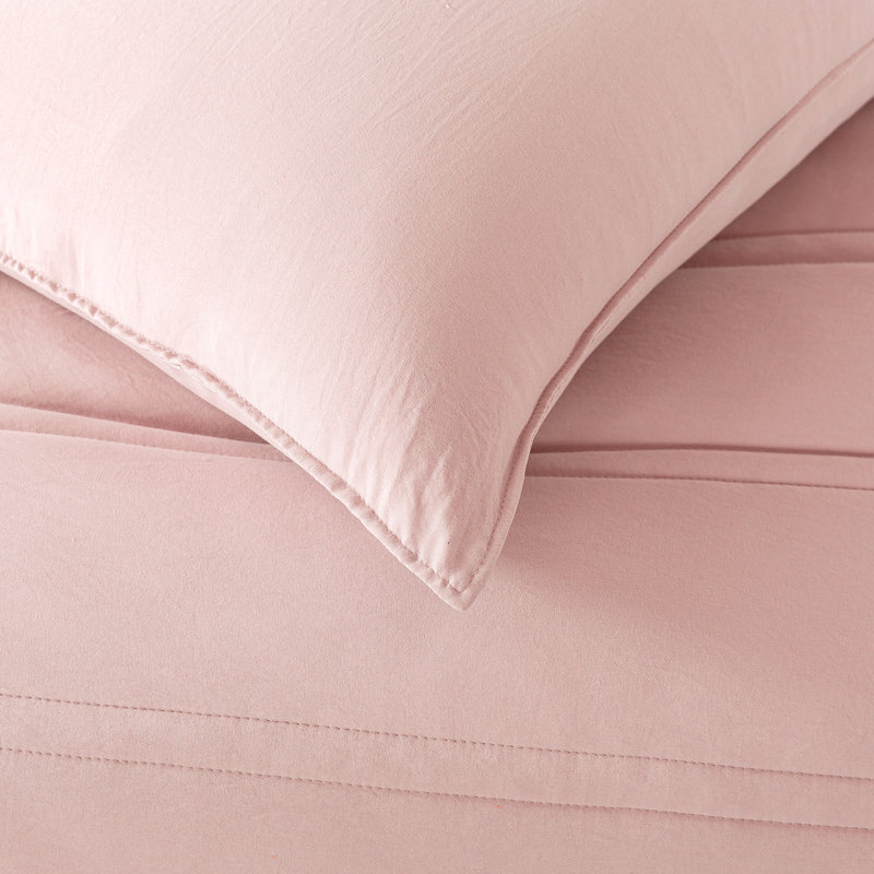 Channel Comforter Set, Queen Comforter + 2 Standard Shams, Pink
