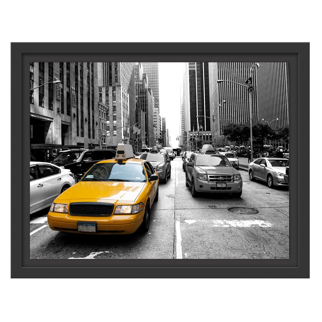 Gerahmtes Wandbild Gelbes Taxi in New York