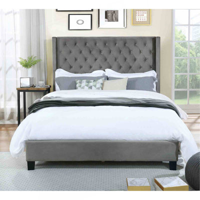 Élégant lit 1pc entièrement rembourré avec structure capitonnée pour chambre à coucher