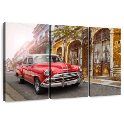 Voiture cubaine rouge Mehar