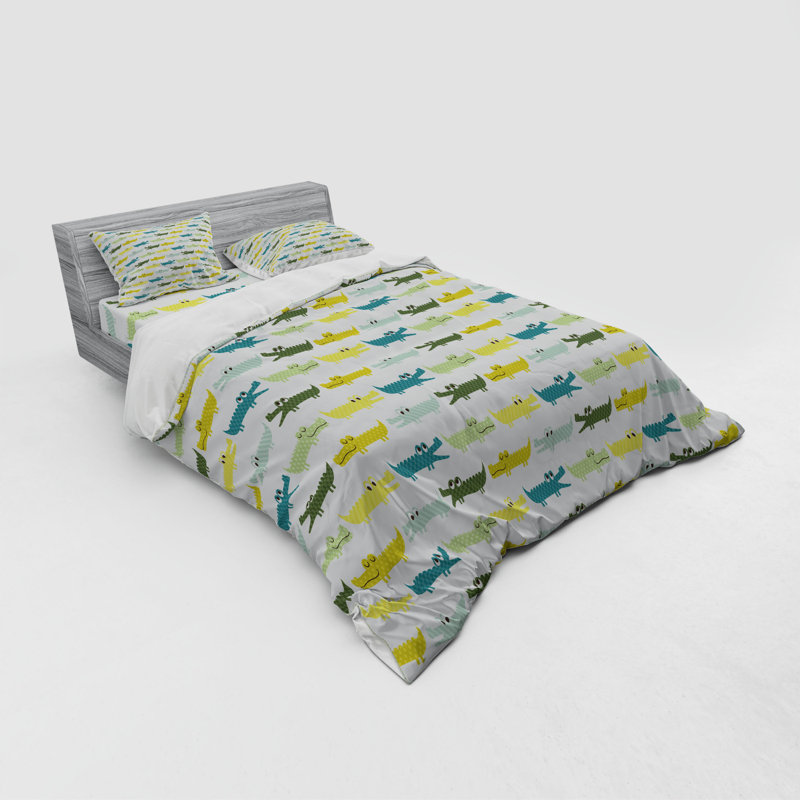 Animal Quilt Set, Queen Duvet Cover + 3 Additional Pieces