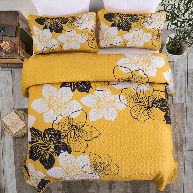 3 Piece Botanical Floral Quilt Set  with Pillow Shams Soft Lightweight Flower Bedding Set for All Season, Taupe