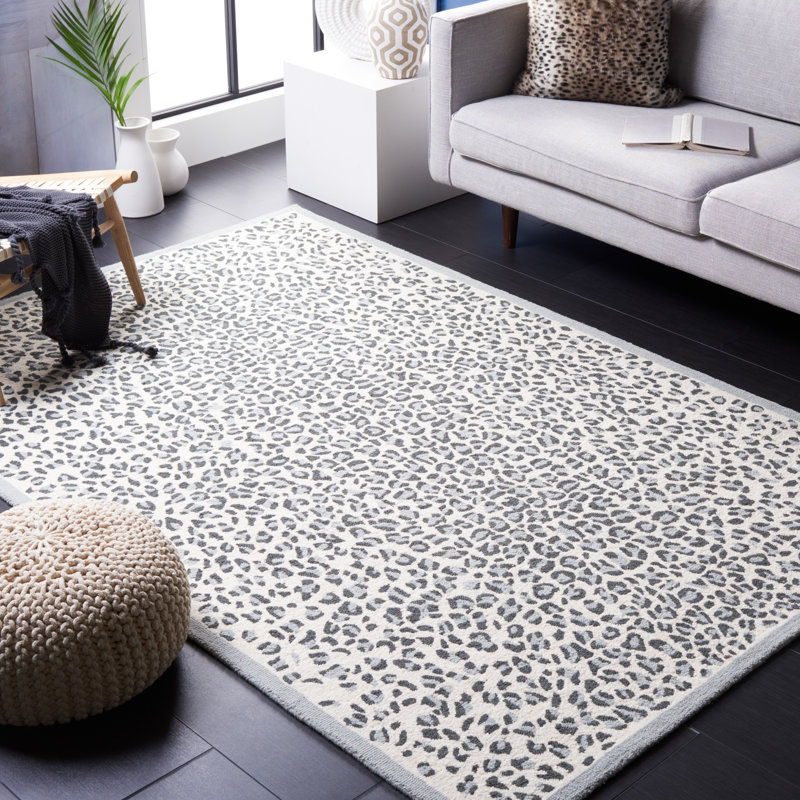 Metro Hand Tufted Indian Wool And Cotton With Latex Animal Print Rug, Rectangle 5' x 8'