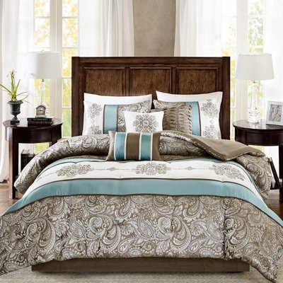 Édredon pour grand lit 7 pièces. Tissé avec un motif cachemire élégant en bleu, brun et. Comprend des taies décoratives, des coussins décoratifs et des coussins décoratifs élégants