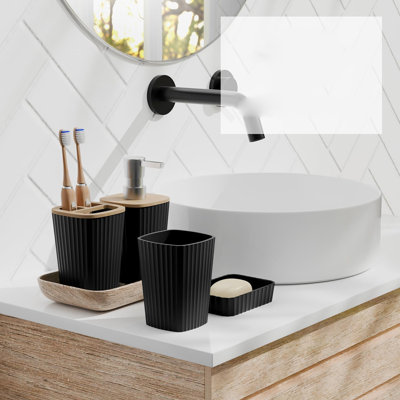 Bathroom Accessory Set