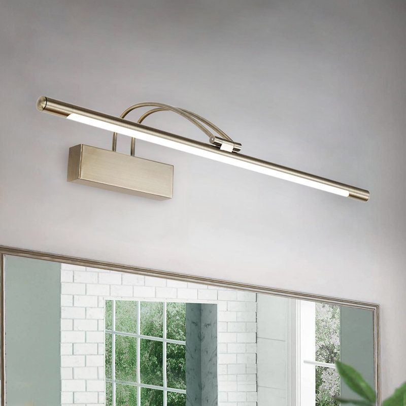 Hyler LED Vanity Light, 15W, Silver