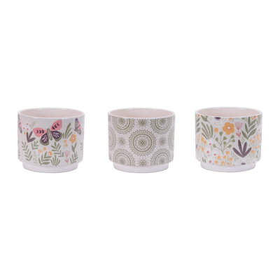 Stone Floral Patterned Planter