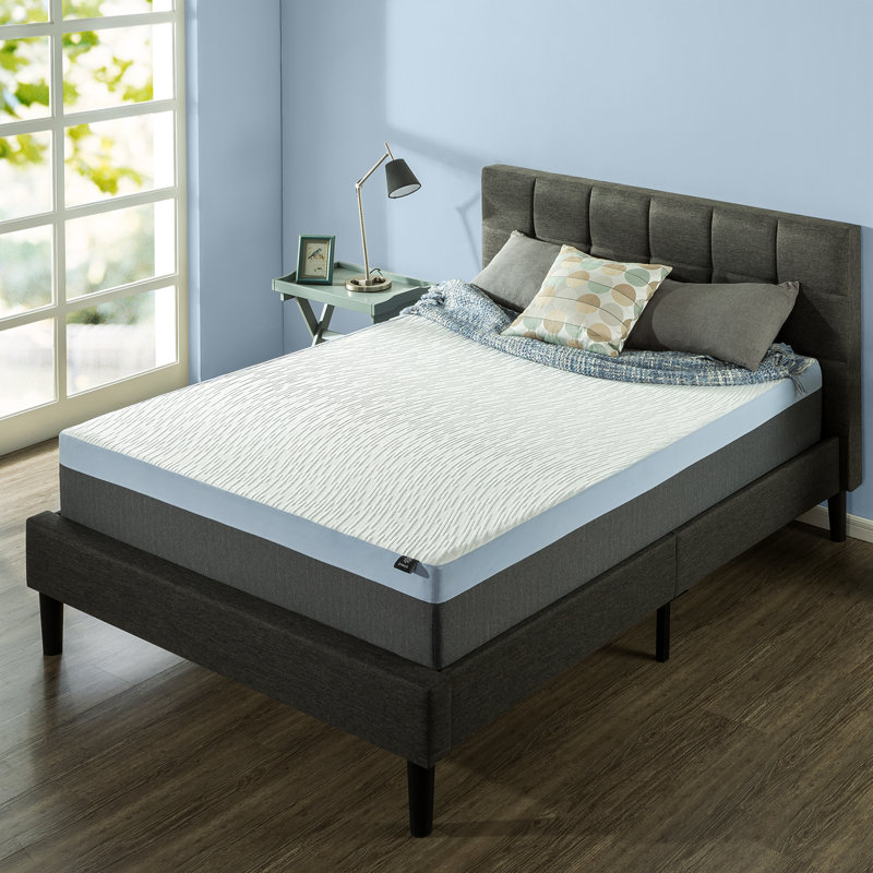 Matelas en mousse viscoélastique imprégnée de charbon de 12 po Zinus, Double