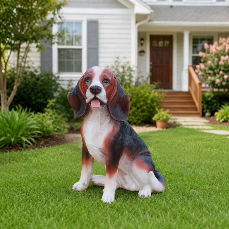 Lifelike Beagle Dog Statue