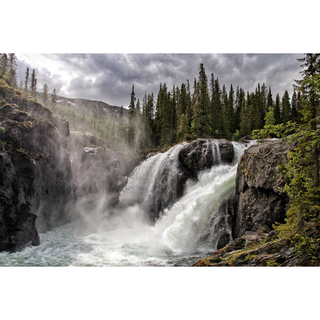 Wasserfall, Natur in Norwegen - Kunstdrucke auf Leinwand